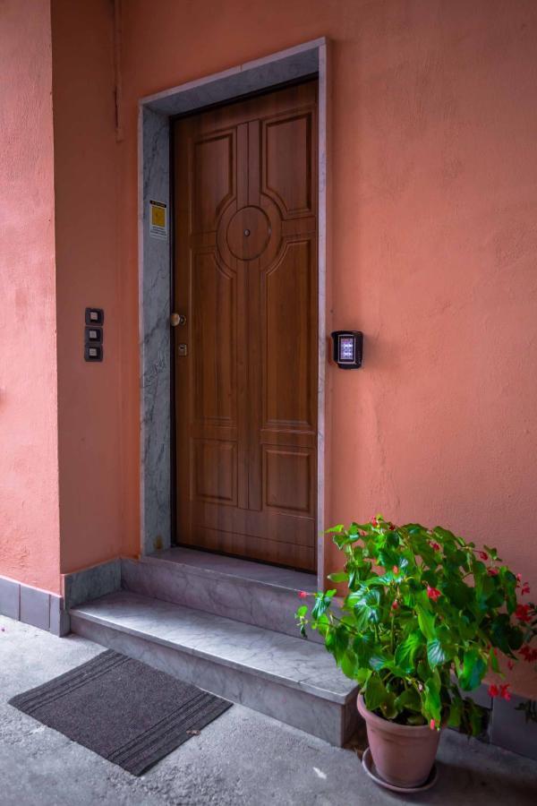 House Da Mary Apartment Caserta Exterior photo