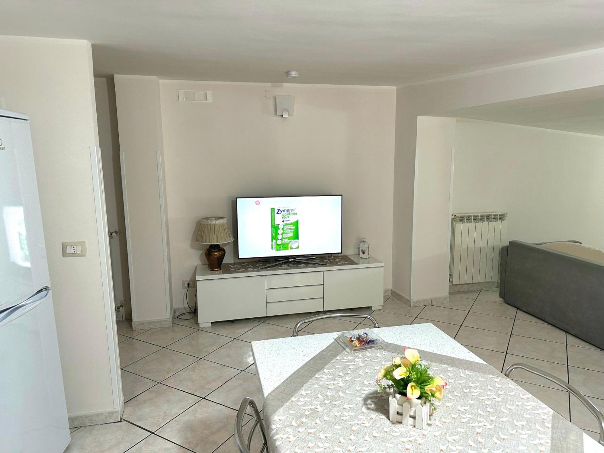 House Da Mary Apartment Caserta Exterior photo