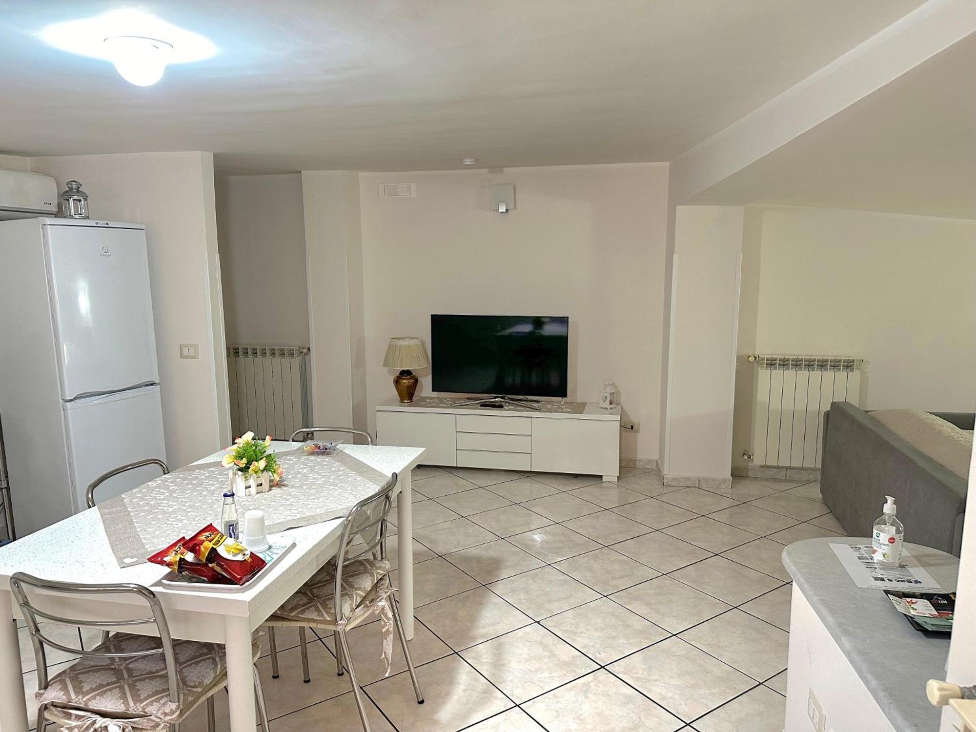 House Da Mary Apartment Caserta Exterior photo